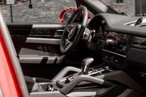 PORSCHE-CAYENNE-12