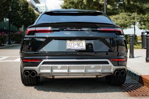 lamborghini-urus-1